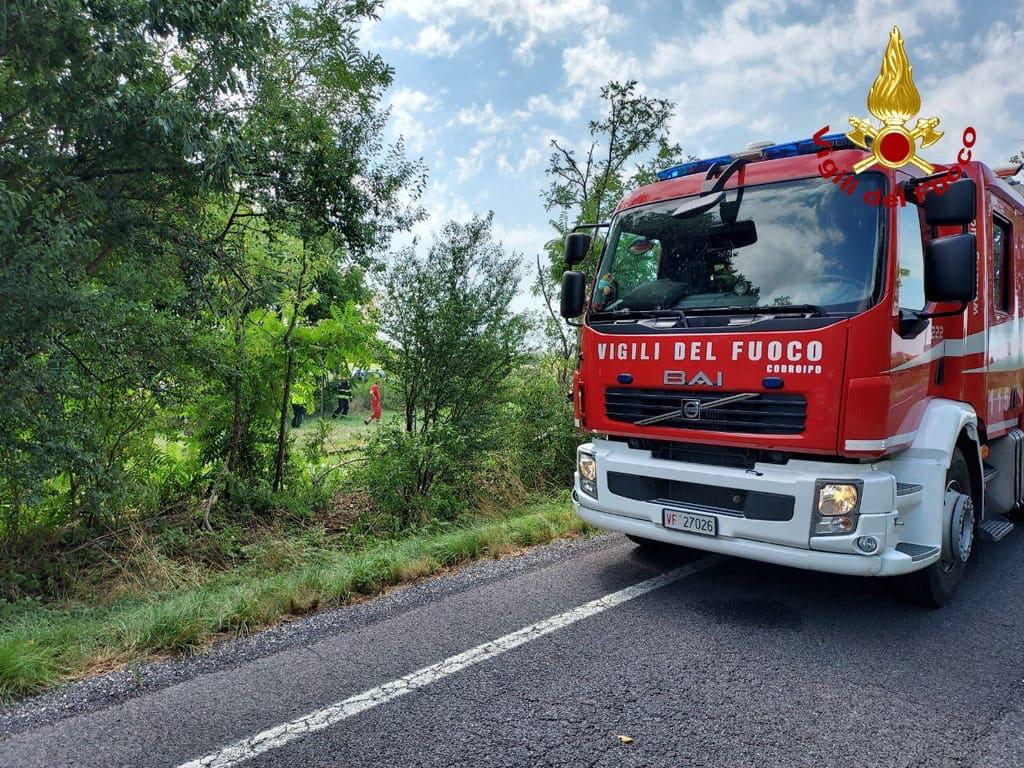 Copertina per Fiamme nella notte a Dolegna del Collio, a fuoco la vineria Vencò